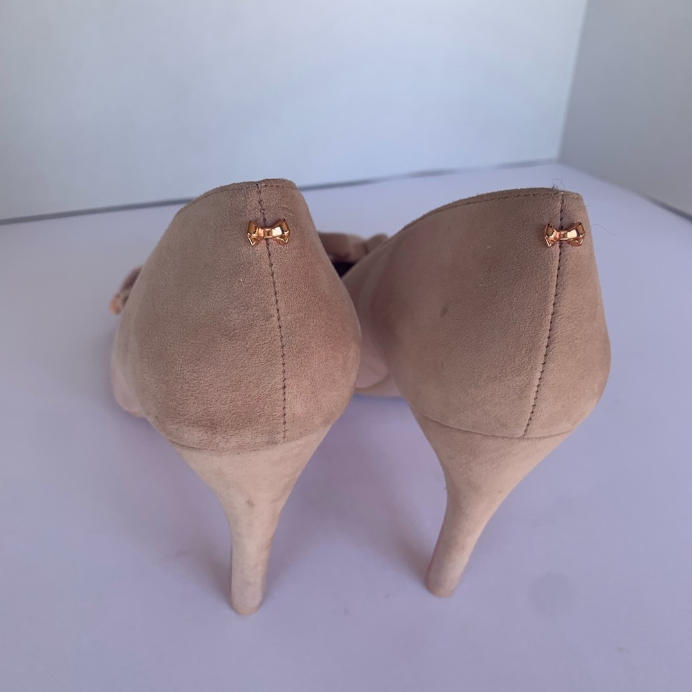 Ted Baker London Gewell Pink Suede Bow Heel Pumps Size 9 - Picture 6 of 15